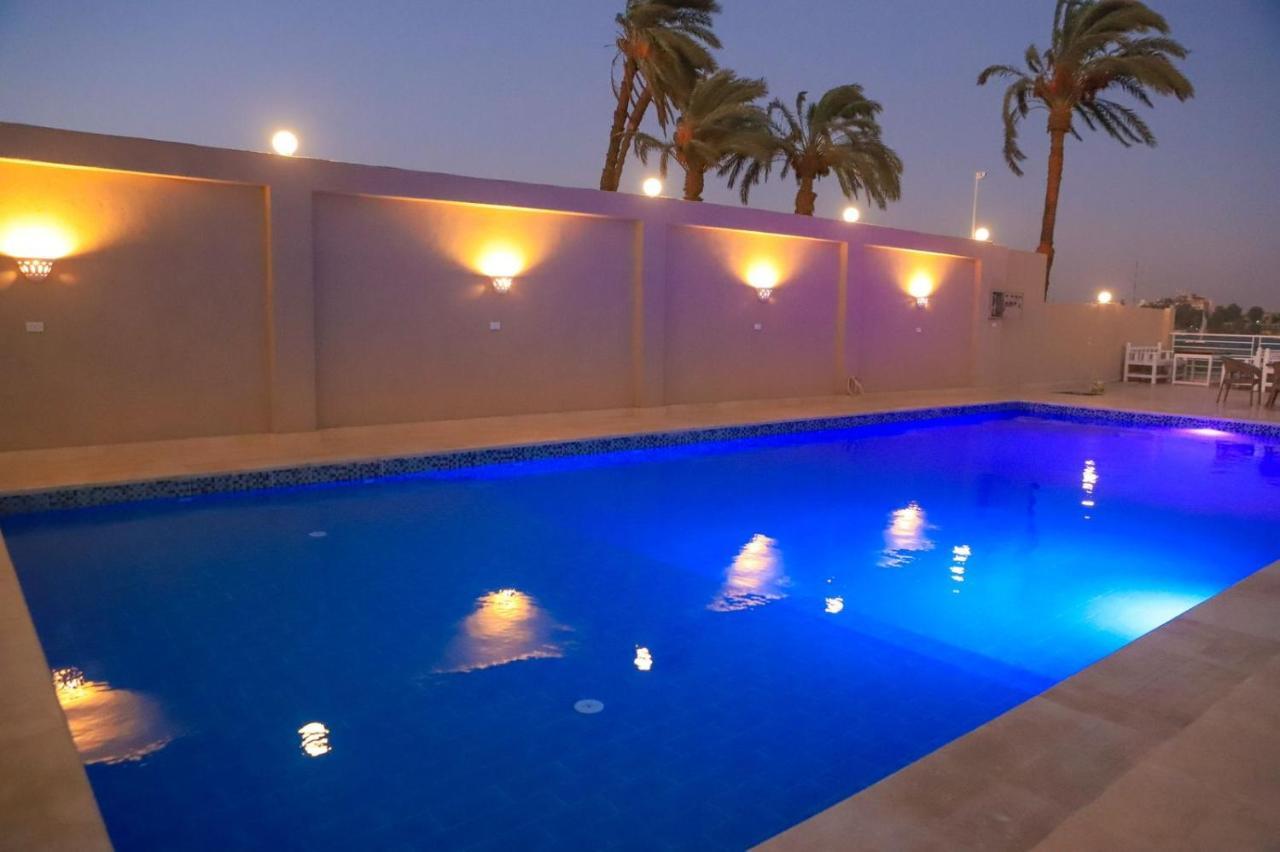 Royal Nile Villas - Pool View Apartment 2 Luxor Ngoại thất bức ảnh