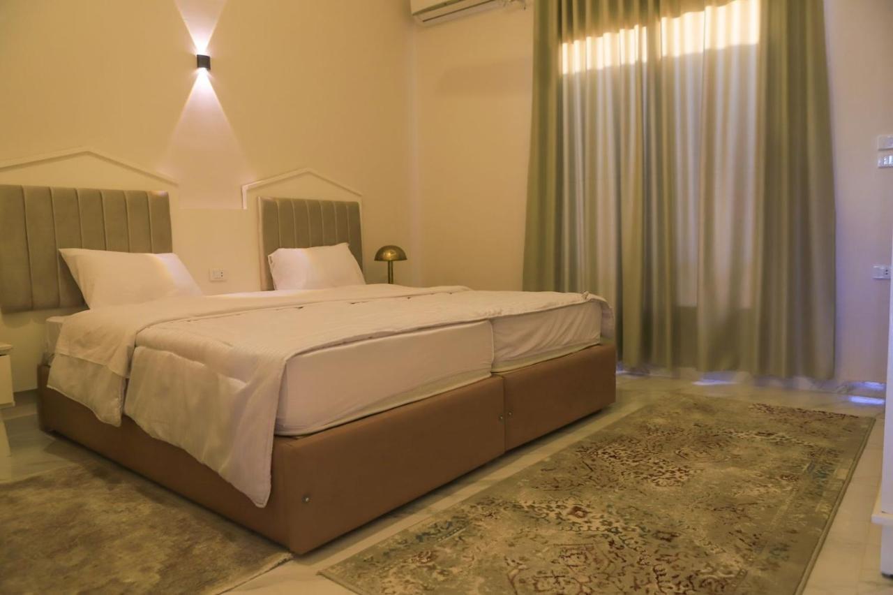 Royal Nile Villas - Pool View Apartment 2 Luxor Ngoại thất bức ảnh