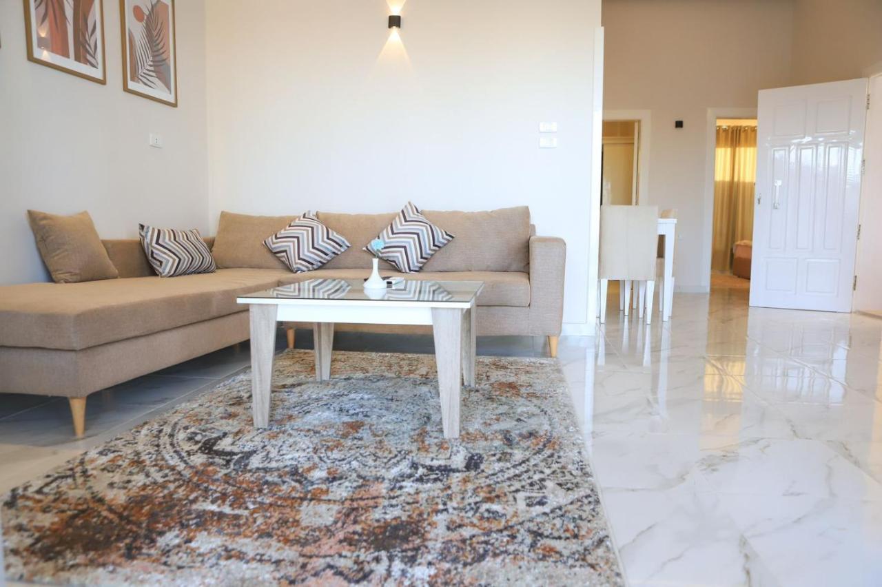 Royal Nile Villas - Pool View Apartment 2 Luxor Ngoại thất bức ảnh