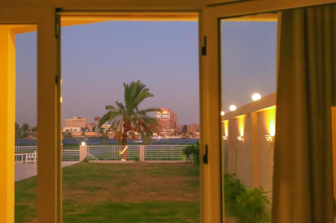 Royal Nile Villas - Pool View Apartment 2 Luxor Ngoại thất bức ảnh