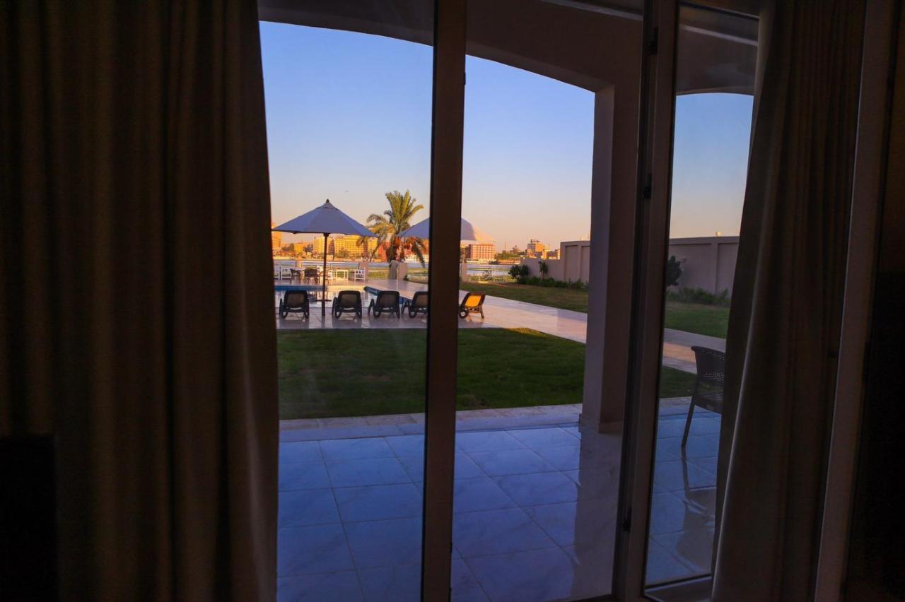 Royal Nile Villas - Pool View Apartment 2 Luxor Ngoại thất bức ảnh
